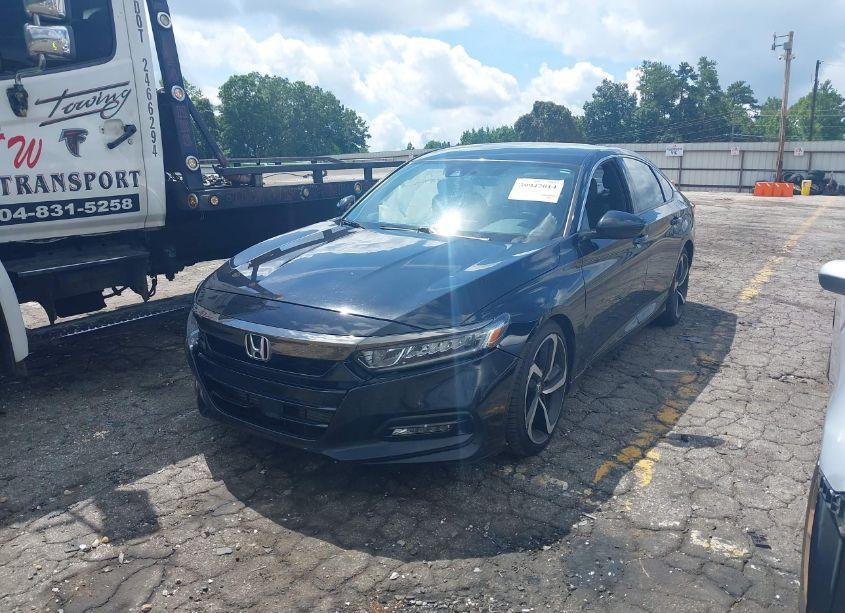 Photo 2 of 2018 Honda Accord SPORT (VIN 1HGCV1F3XJA158607)