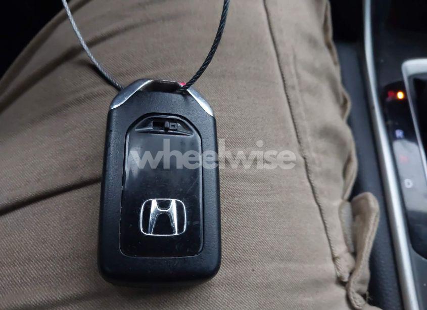 Photo 11 of 2018 Honda Accord SPORT (VIN 1HGCV1F3XJA164018)