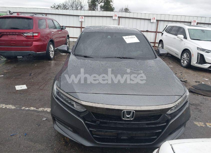 Photo 12 of 2018 Honda Accord SPORT (VIN 1HGCV1F3XJA164018)