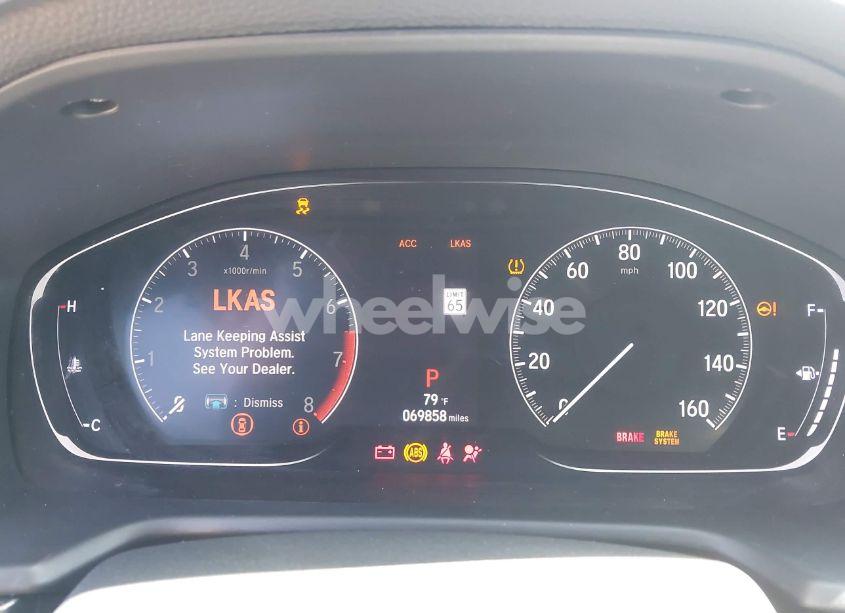 Photo 7 of 2018 Honda Accord SPORT (VIN 1HGCV1F3XJA193521)