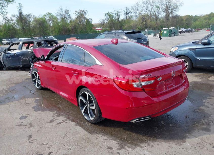 Photo 3 of 2018 Honda Accord SPORT (VIN 1HGCV1F3XJA236058)
