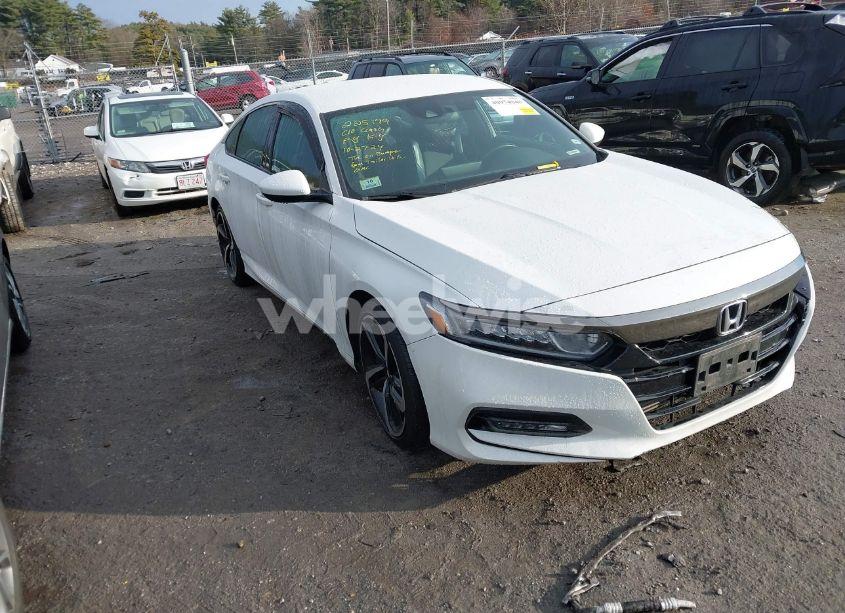 Photo 6 of 2018 Honda Accord SPORT (VIN 1HGCV1F3XJA248470)
