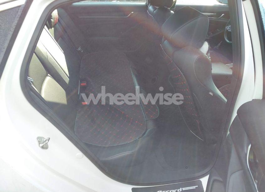 Photo 8 of 2018 Honda Accord SPORT (VIN 1HGCV1F3XJA248470)