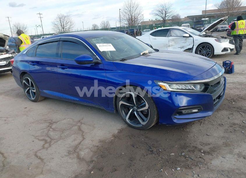 2018 Honda Accord SPORT (VIN 1HGCV1F3XJA253362) main photo