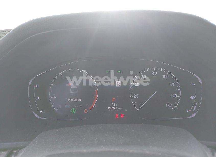 Photo 7 of 2018 Honda Accord SPORT (VIN 1HGCV1F3XJA253362)