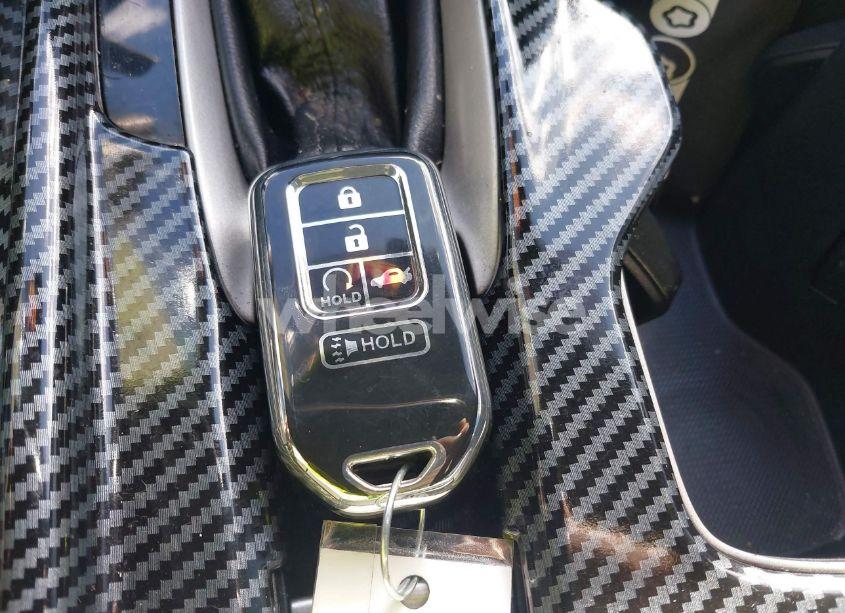 Photo 11 of 2019 Honda Accord SPORT (VIN 1HGCV1F3XKA013701)