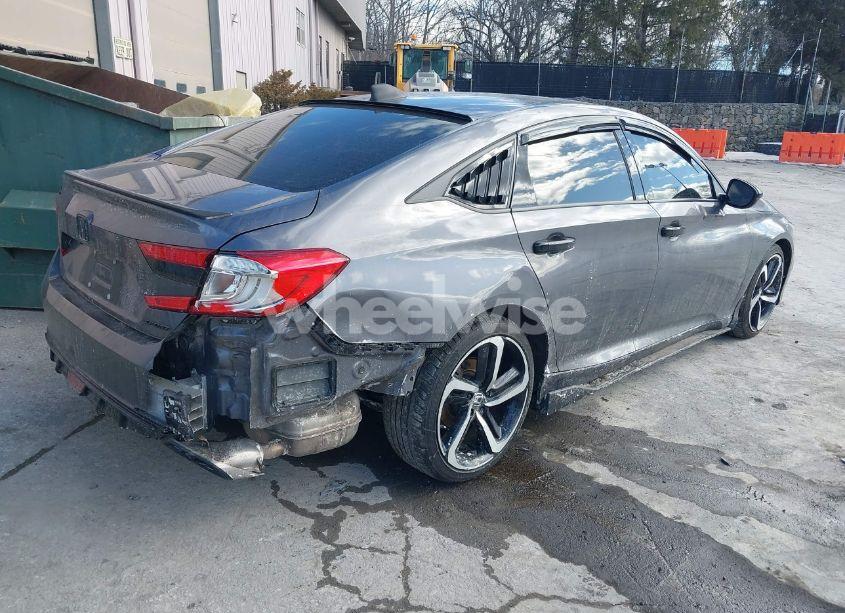 Photo 4 of 2019 Honda Accord SPORT (VIN 1HGCV1F3XKA013701)