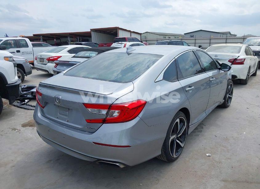 Photo 4 of 2019 Honda Accord SPORT (VIN 1HGCV1F3XKA016565)