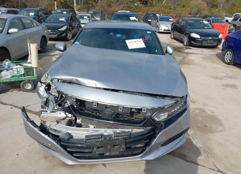 Photo 12 of 2019 Honda Accord SPORT (VIN 1HGCV1F3XKA016596)
