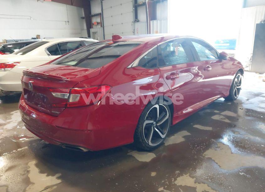 Photo 4 of 2019 Honda Accord SPORT (VIN 1HGCV1F3XKA020793)