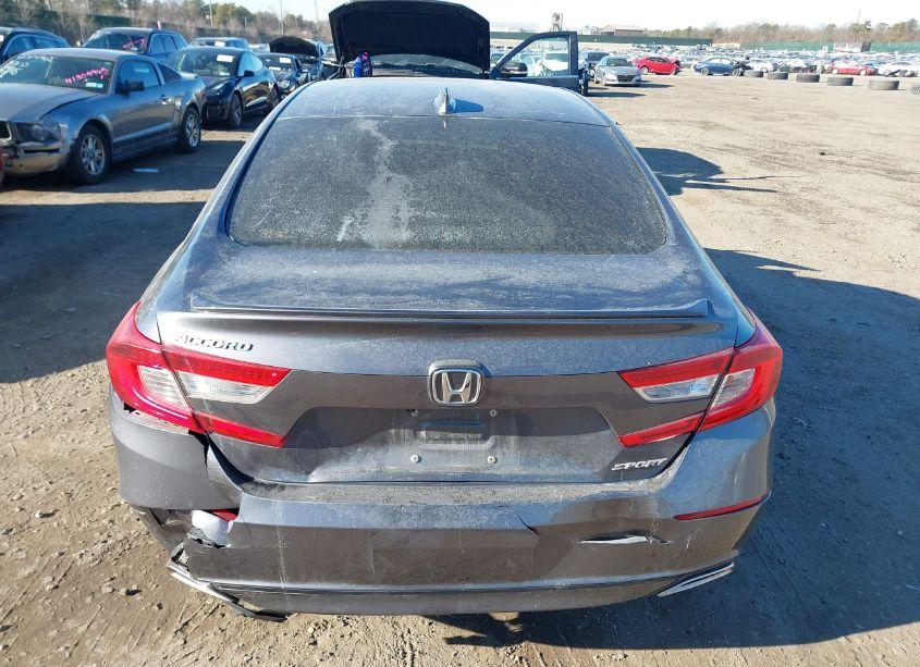 Photo 15 of 2019 Honda Accord SPORT (VIN 1HGCV1F3XKA038582)