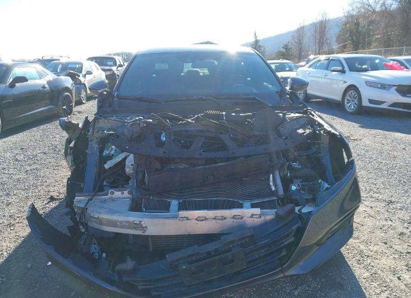 Photo 13 of 2019 Honda Accord SPORT (VIN 1HGCV1F3XKA039893)