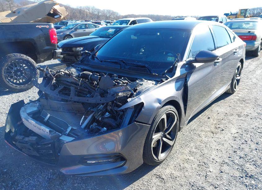 Photo 6 of 2019 Honda Accord SPORT (VIN 1HGCV1F3XKA039893)