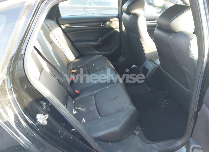 Photo 8 of 2019 Honda Accord SPORT (VIN 1HGCV1F3XKA045449)