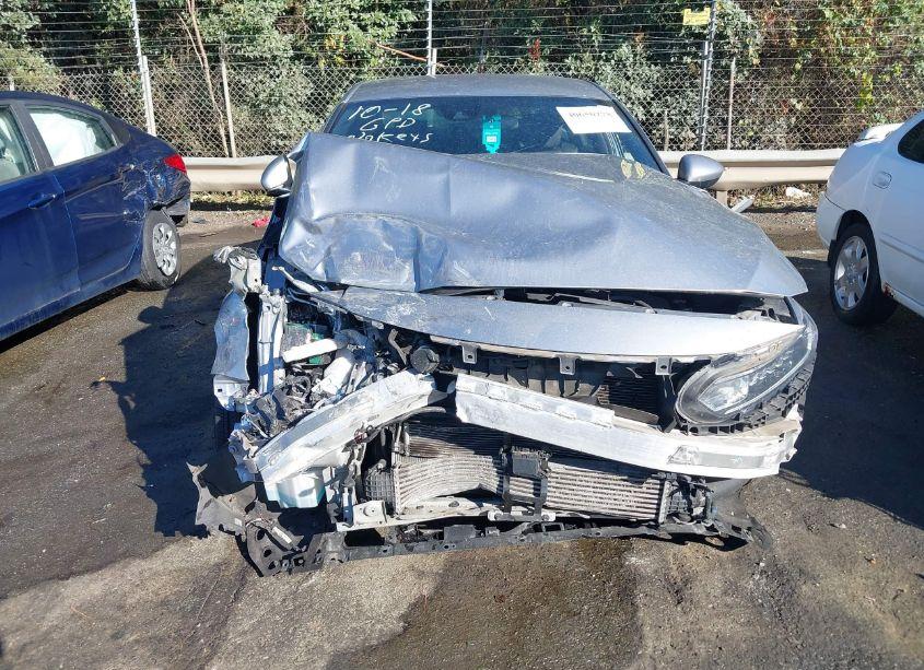 Photo 12 of 2019 Honda Accord SPORT (VIN 1HGCV1F3XKA056919)