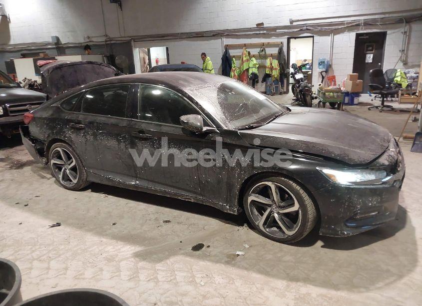 2019 Honda Accord SPORT (VIN 1HGCV1F3XKA057889) main photo