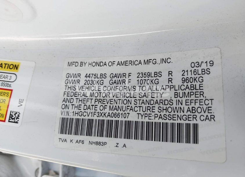 Photo 9 of 2019 Honda Accord SPORT (VIN 1HGCV1F3XKA066107)