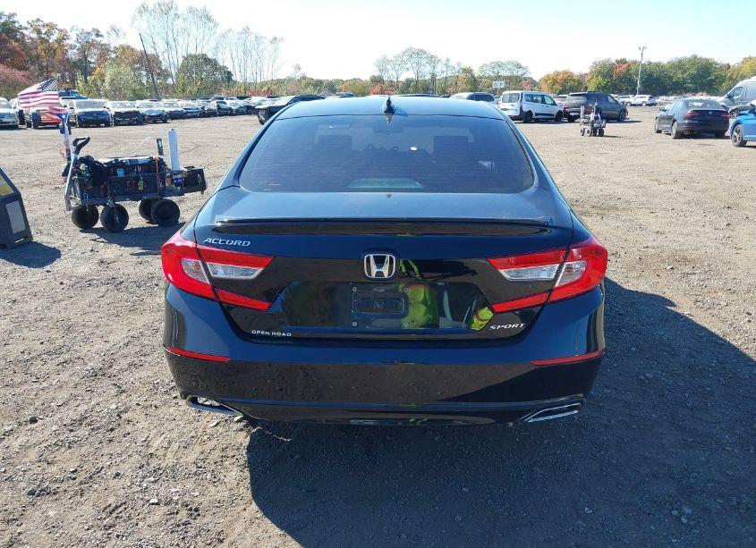 Photo 16 of 2019 Honda Accord SPORT (VIN 1HGCV1F3XKA088141)