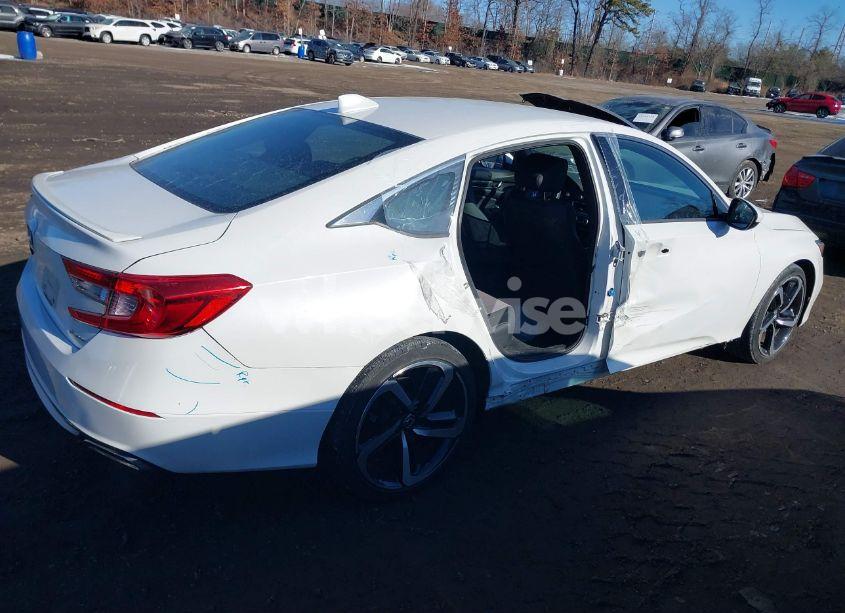 Photo 13 of 2019 Honda Accord SPORT (VIN 1HGCV1F3XKA121252)