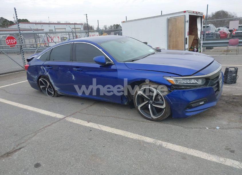 2019 Honda Accord SPORT (VIN 1HGCV1F3XKA139735) main photo