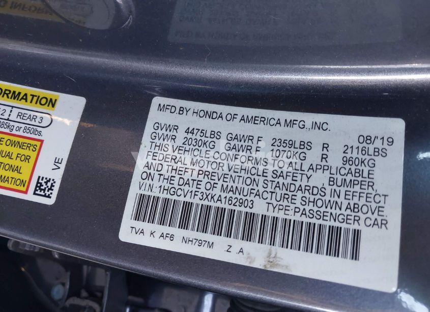 Photo 9 of 2019 Honda Accord SPORT (VIN 1HGCV1F3XKA162903)