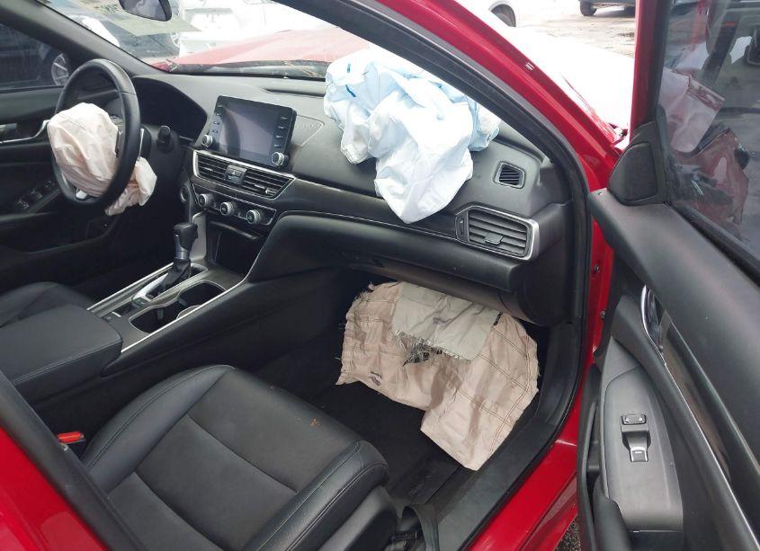 Photo 5 of 2019 Honda Accord SPORT (VIN 1HGCV1F3XKA165445)