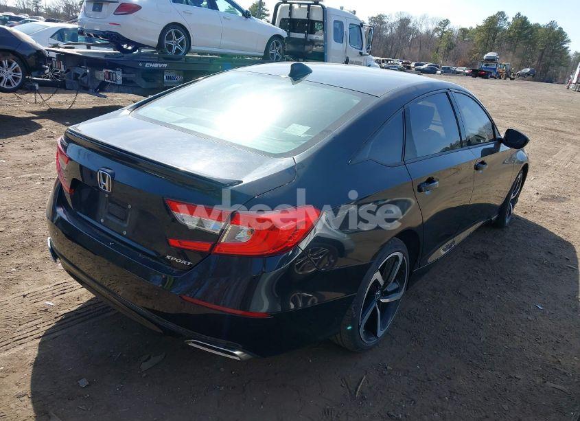 Photo 4 of 2019 Honda Accord SPORT (VIN 1HGCV1F3XKA166739)