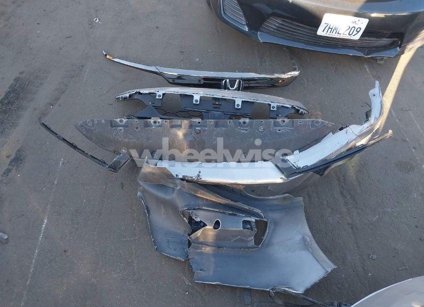 Photo 12 of 2019 Honda Accord SPORT (VIN 1HGCV1F3XKA175523)