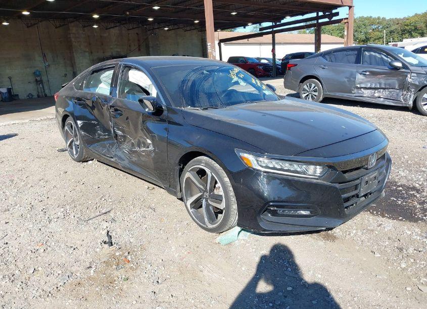 2020 Honda Accord SPORT (VIN 1HGCV1F3XLA038132) main photo