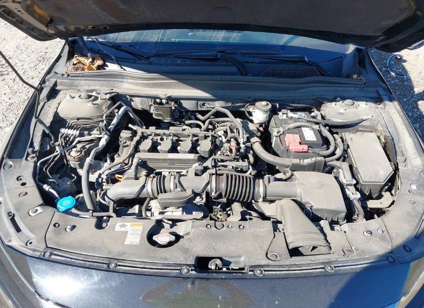 Photo 10 of 2020 Honda Accord SPORT (VIN 1HGCV1F3XLA038132)