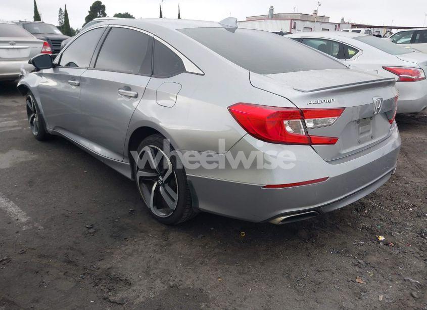 Photo 3 of 2020 Honda Accord SPORT (VIN 1HGCV1F3XLA068974)