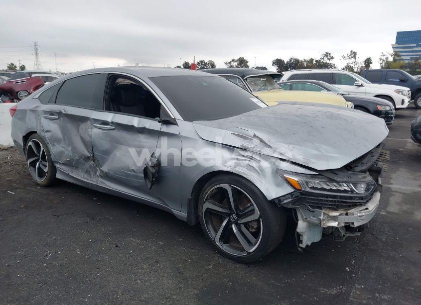 Photo 6 of 2020 Honda Accord SPORT (VIN 1HGCV1F3XLA068974)