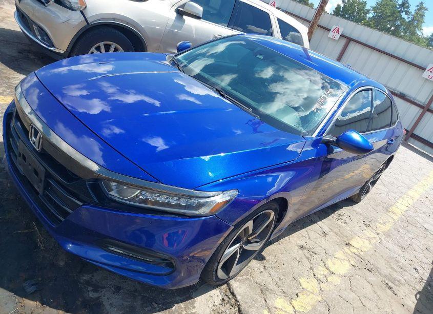 Photo 2 of 2020 Honda Accord SPORT (VIN 1HGCV1F3XLA073401)