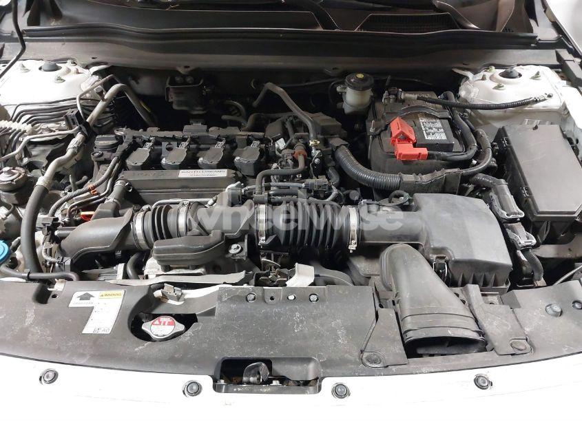 Photo 10 of 2020 Honda Accord SPORT (VIN 1HGCV1F3XLA131555)