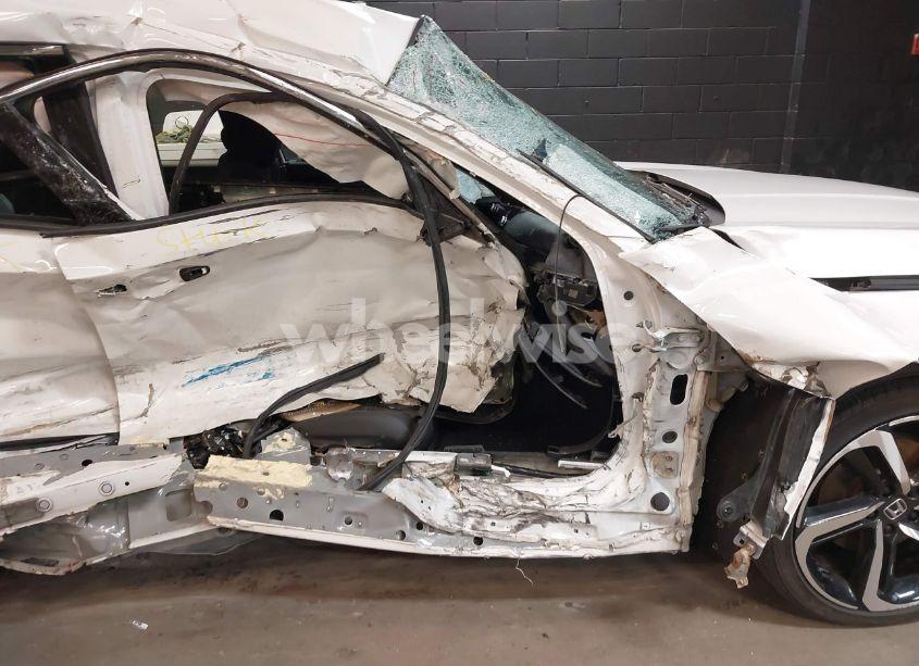 Photo 18 of 2020 Honda Accord SPORT (VIN 1HGCV1F3XLA131555)