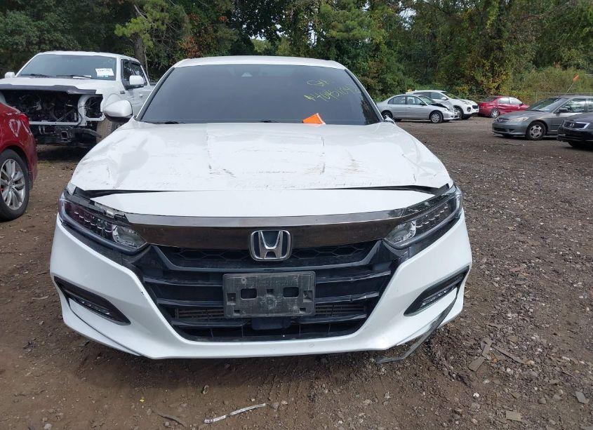 Photo 11 of 2020 Honda Accord SPORT (VIN 1HGCV1F3XLA152261)