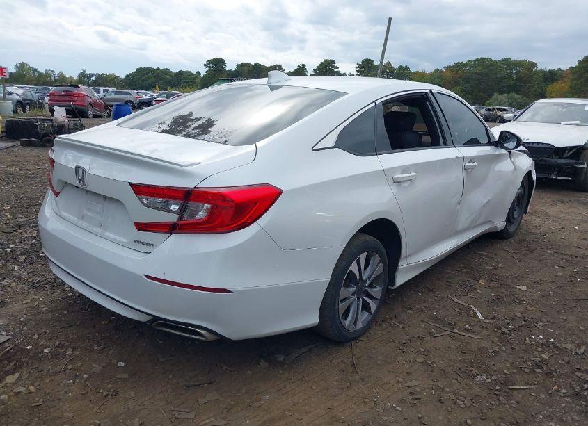 Photo 4 of 2020 Honda Accord SPORT (VIN 1HGCV1F3XLA152261)