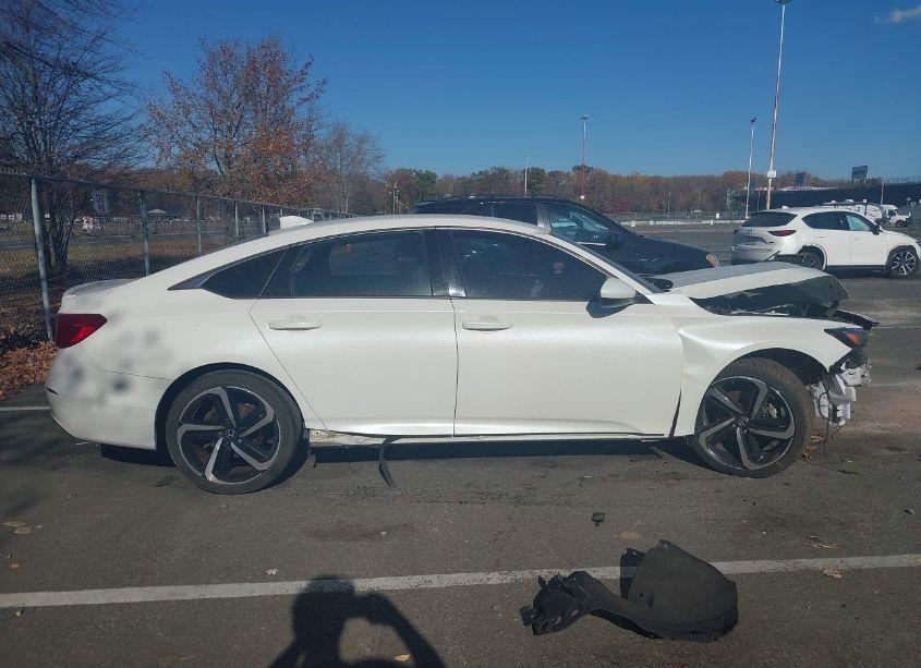 Photo 13 of 2020 Honda Accord SPORT (VIN 1HGCV1F3XLA152311)