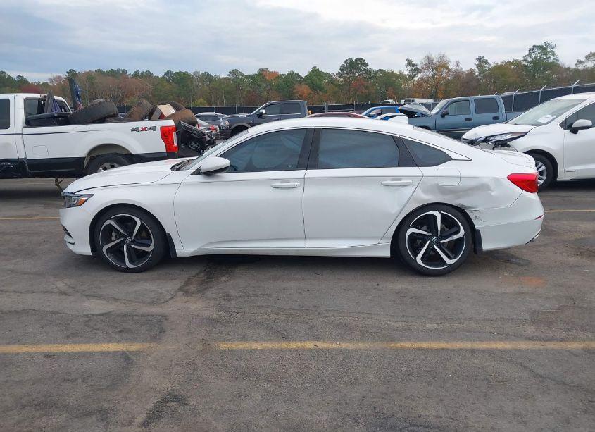 Photo 14 of 2020 Honda Accord SPORT (VIN 1HGCV1F3XLA153068)