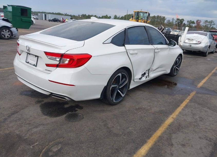Photo 4 of 2020 Honda Accord SPORT (VIN 1HGCV1F3XLA153068)