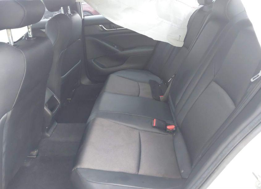 Photo 8 of 2020 Honda Accord SPORT (VIN 1HGCV1F3XLA153068)
