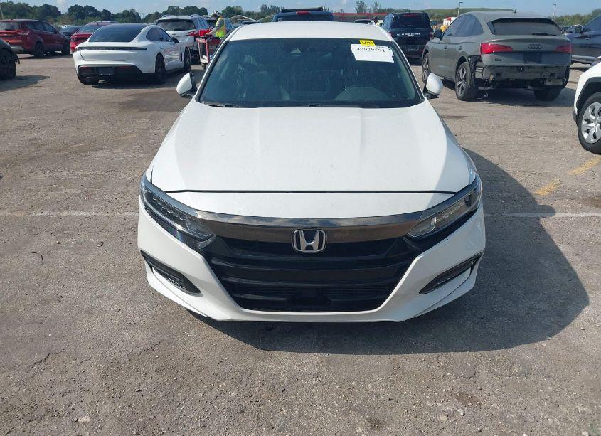 Photo 12 of 2020 Honda Accord SPORT (VIN 1HGCV1F3XLA157878)