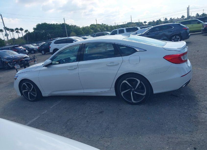 Photo 14 of 2020 Honda Accord SPORT (VIN 1HGCV1F3XLA157878)