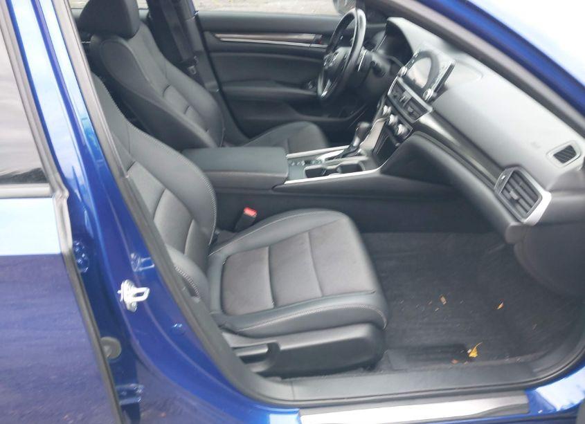 Photo 5 of 2021 Honda Accord SPORT (VIN 1HGCV1F3XMA019498)
