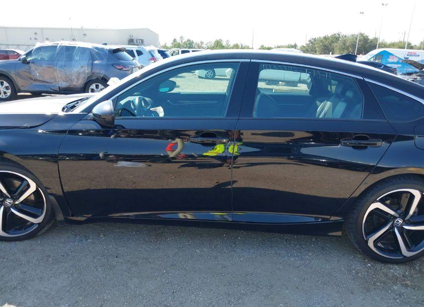 Photo 14 of 2021 Honda Accord SPORT (VIN 1HGCV1F3XMA030243)