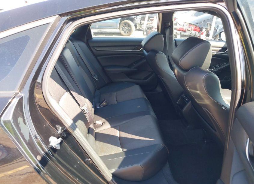 Photo 8 of 2021 Honda Accord SPORT (VIN 1HGCV1F3XMA030243)
