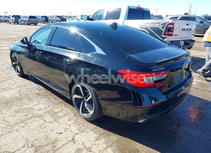 Photo 3 of 2021 Honda Accord SPORT (VIN 1HGCV1F3XMA082469)