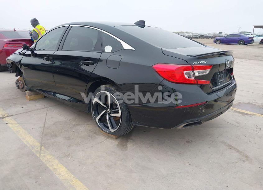 Photo 3 of 2021 Honda Accord SPORT (VIN 1HGCV1F3XMA106883)