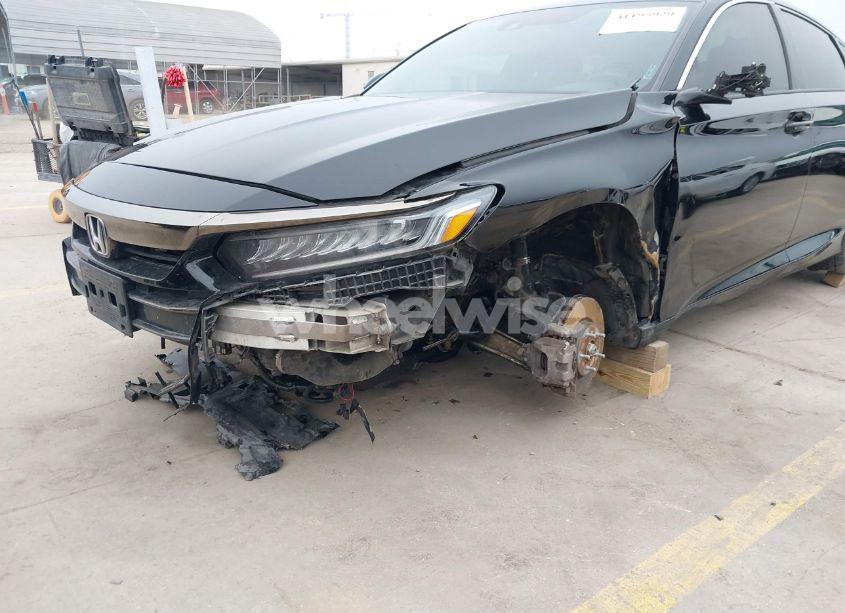 Photo 6 of 2021 Honda Accord SPORT (VIN 1HGCV1F3XMA106883)