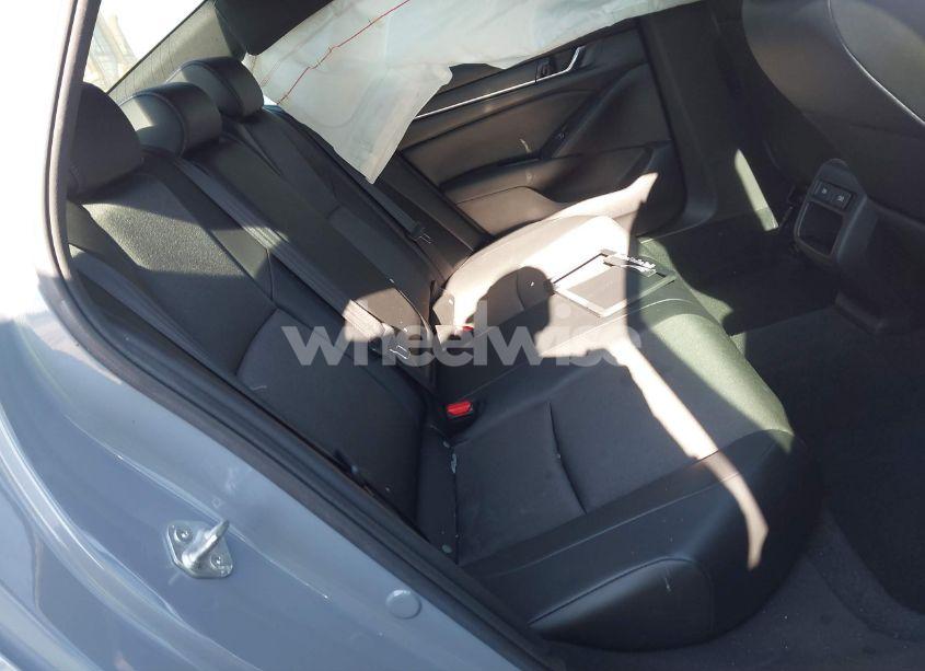 Photo 8 of 2021 Honda Accord SPORT (VIN 1HGCV1F3XMA123957)